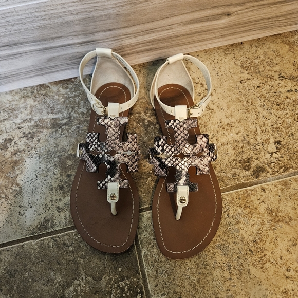 Tory Burch Phoebe Snakeskin Thong Sandals Rare - Picture 13 of 16